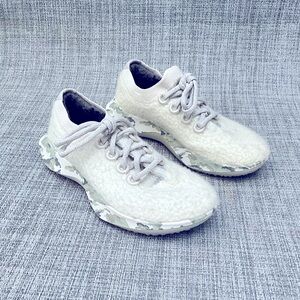 Allbirds Wool Dasher Fluffs Women's Natural White with Cloud Pixel Souls